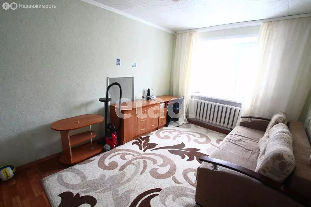1к в 8-комнатной квартире (18 м) - Фото 1