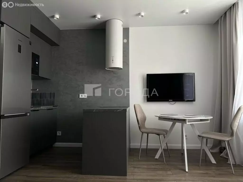 2-комнатная квартира: Кисловка, микрорайон Северный, улица Марины ... - Фото 1