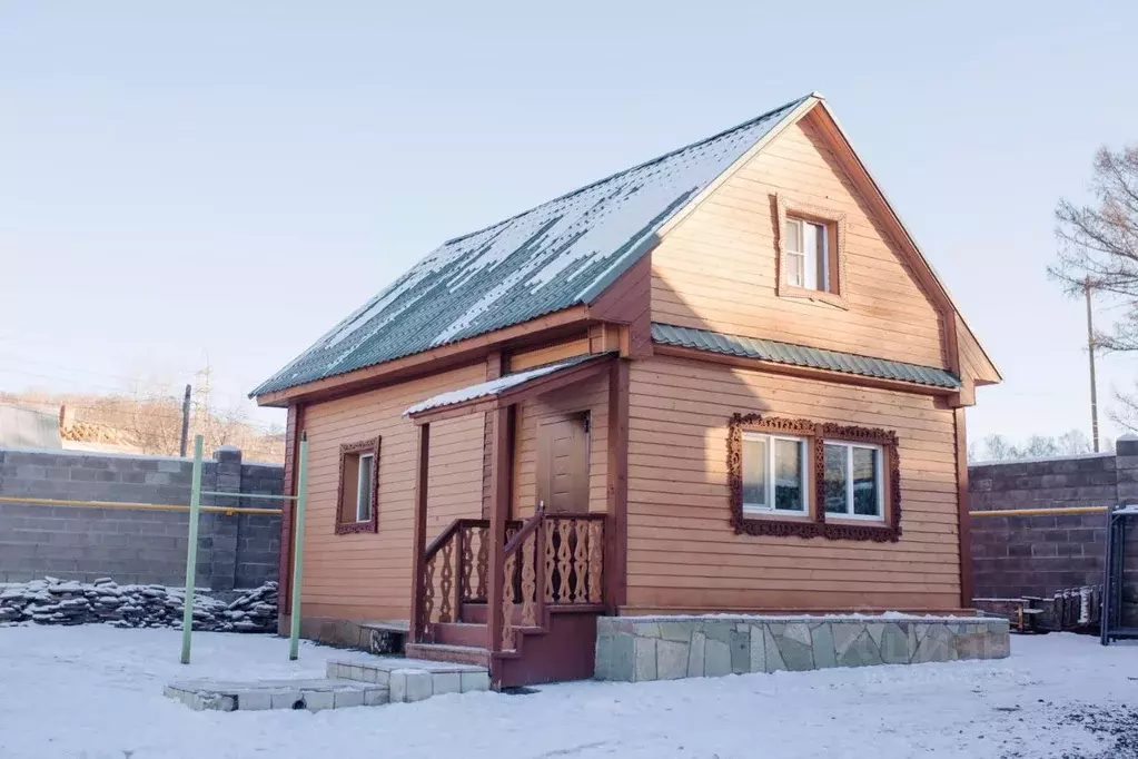 Дом в Башкортостан, Белорецкий район, Абзаковский сельсовет, с. ... - Фото 1