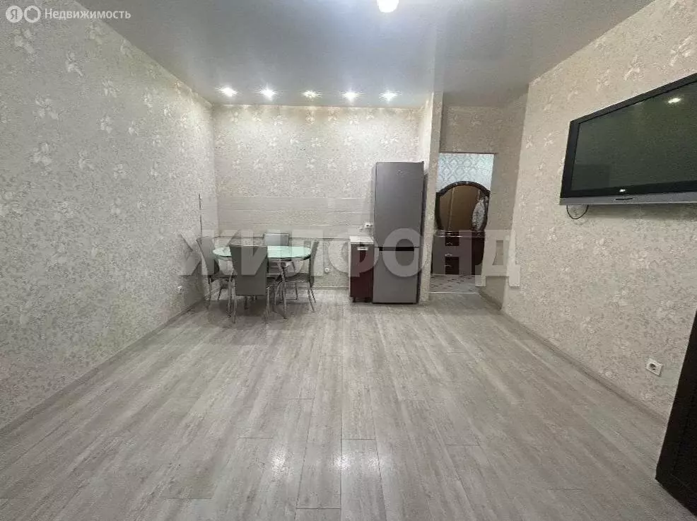 Квартира-студия: Новосибирск, улица Дуси Ковальчук, 248 (32.5 м) - Фото 2