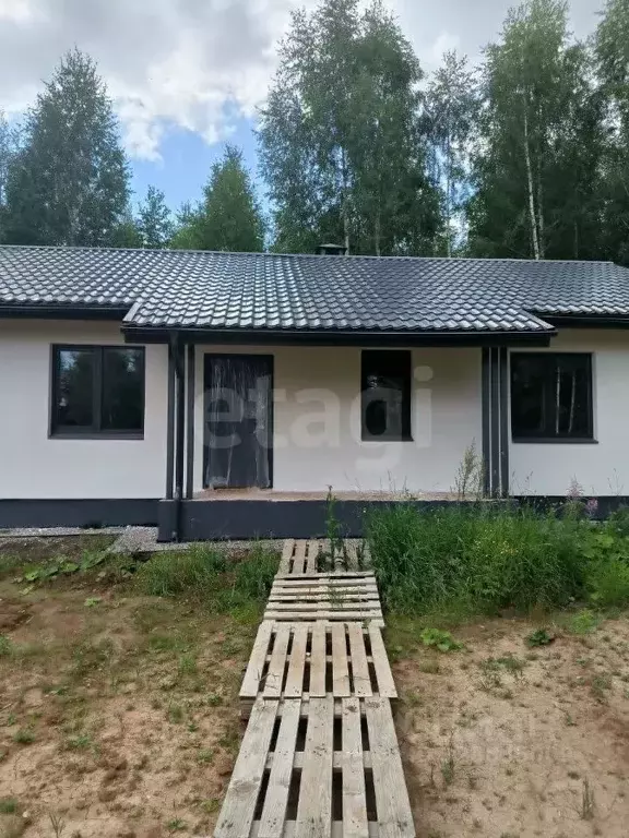 Дом в Пермский край, Добрянский муниципальный округ, д. Бобки ул. ... - Фото 0