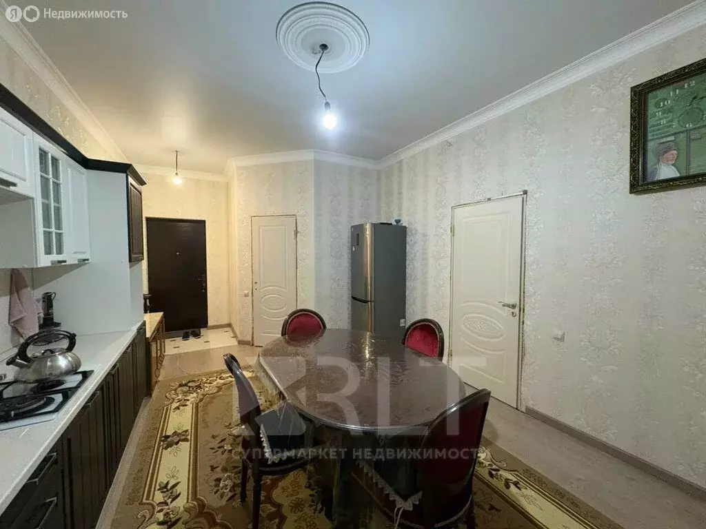 1-комнатная квартира: Махачкала, улица Бейбулатова, 28 (43 м) - Фото 1