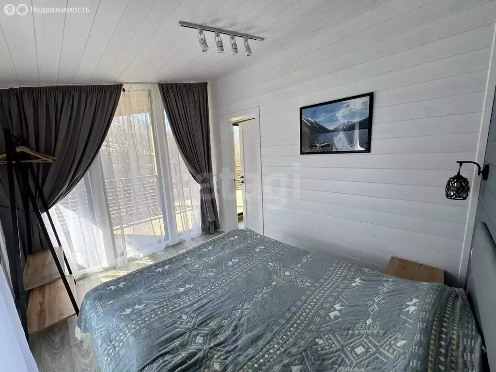 Дом в Майминский район, Соузгинское сельское поселение, посёлок ... - Фото 1