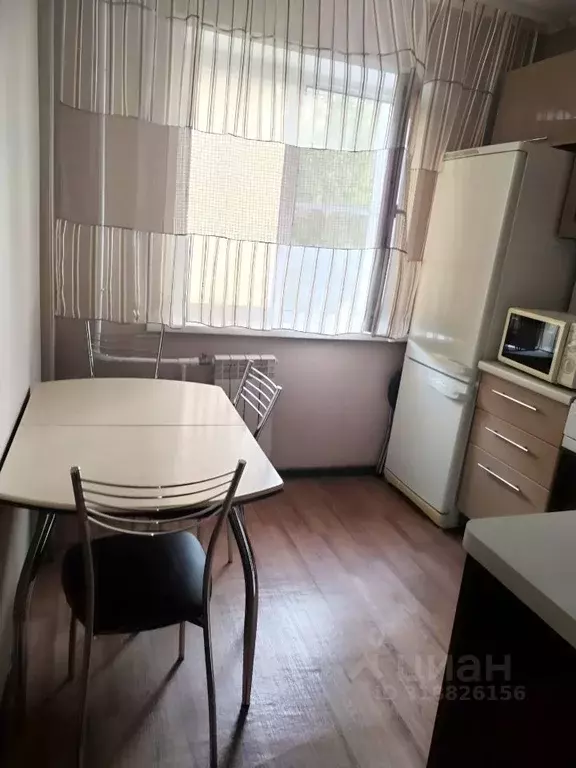 3-к кв. Омская область, Омск ул. Химиков, 61 (49.0 м) - Фото 1