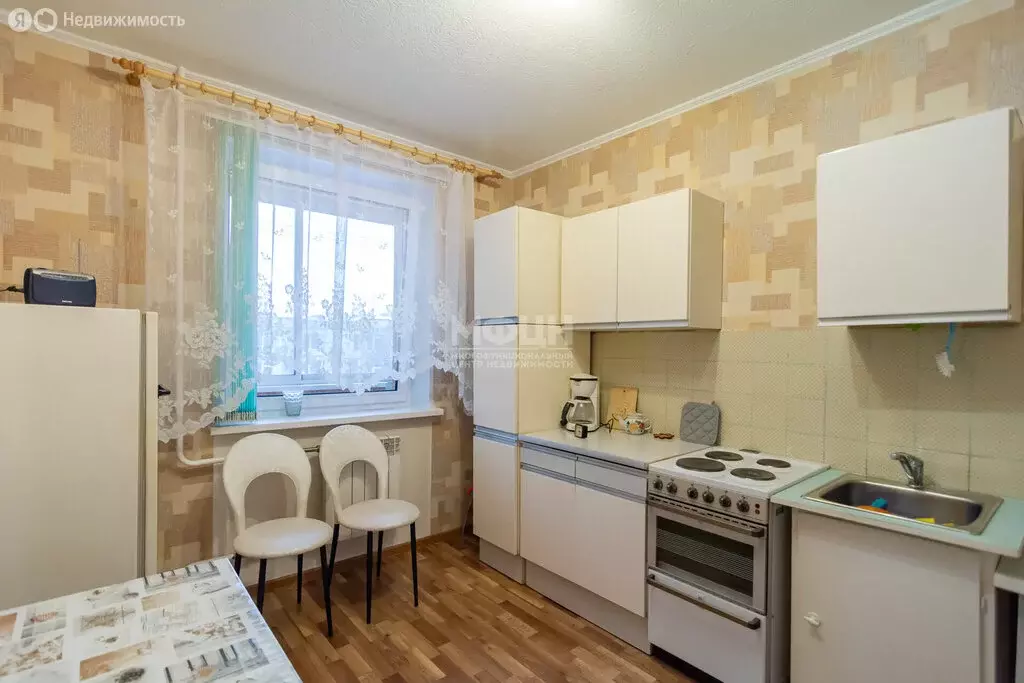 4-комнатная квартира: Петрозаводск, Лесной проспект, 27 (71.4 м) - Фото 1