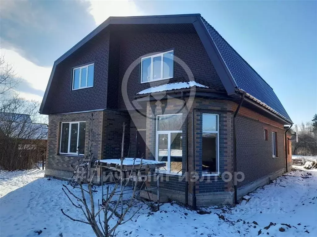 Дом в Рязанская область, Рязань Шаповская ул., 27 (220 м) - Фото 1