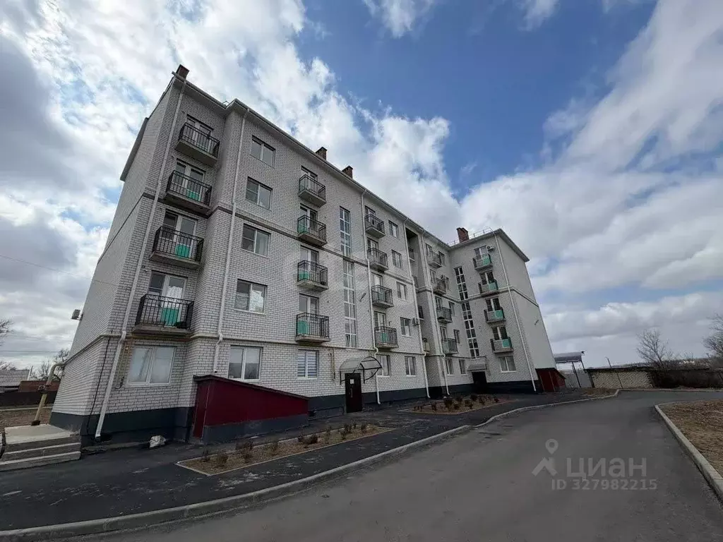 1-к кв. Калмыкия, Элиста ул. Хомутникова, 122 (28.4 м) - Фото 2