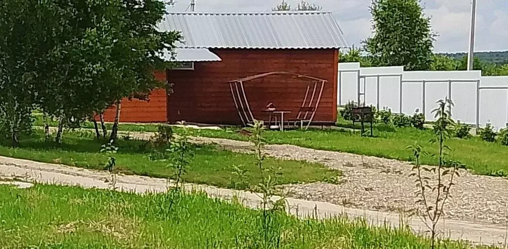 Дом в Калужская область, Козельский район, Бурнашево с/пос, д. ... - Фото 1