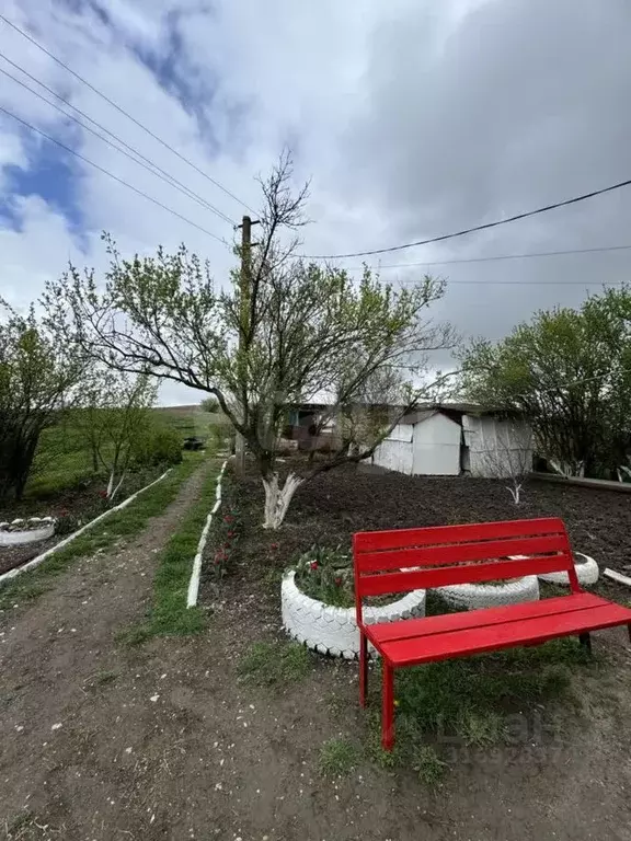 Дом в Крым, Белогорский район, Зеленогорское с/пос, с. Александровка  ... - Фото 0