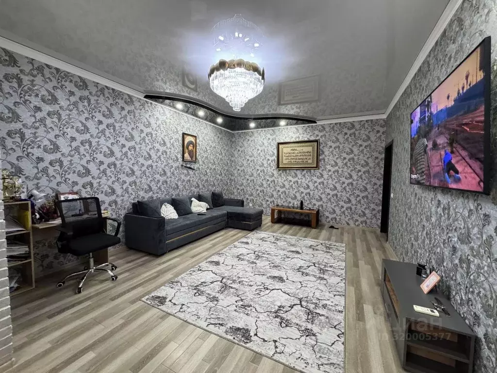 2-к кв. Дагестан, Махачкала Сепаратор мкр, ул. Цветочная, 7 (80.0 м) - Фото 1