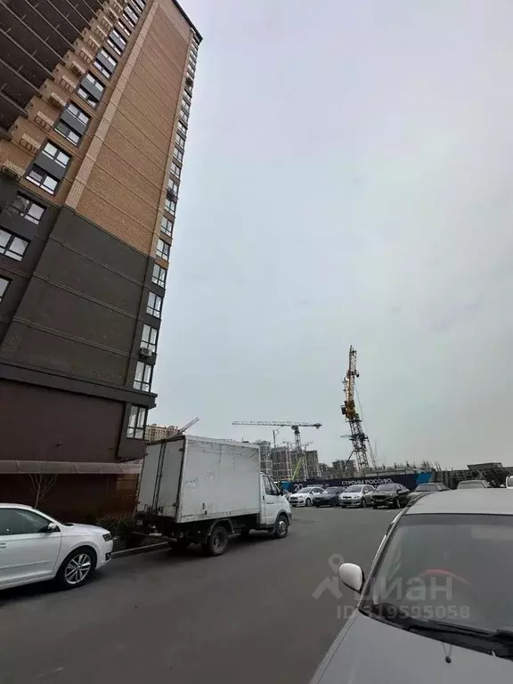 3-к кв. Краснодарский край, Краснодар ул. Григория Булгакова, 12 (69.2 ... - Фото 1