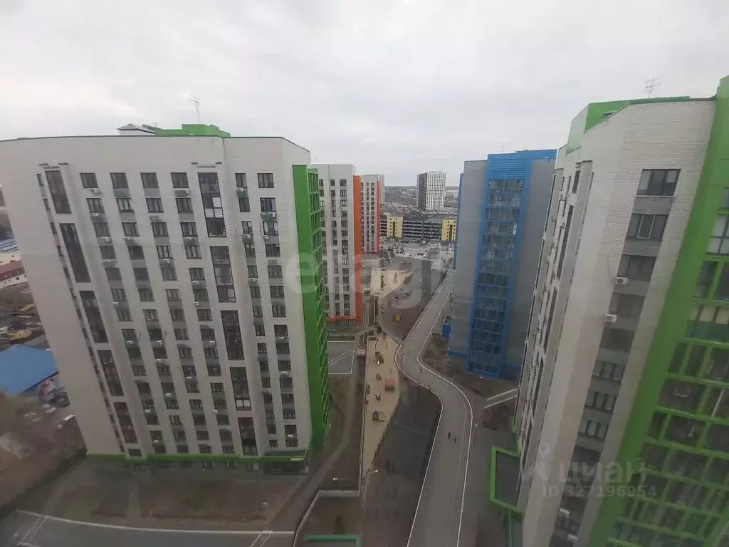 1-к кв. Тюменская область, Тюмень Полевая ул., 105к2 (42.2 м) - Фото 1