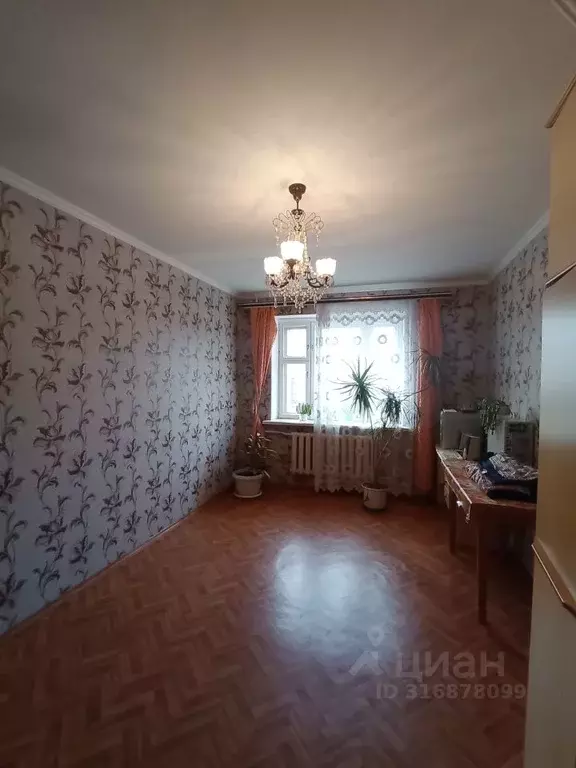 Дом в Волгоградская область, Волгоград Бутурлиновская ул., 2б (327 м) - Фото 1