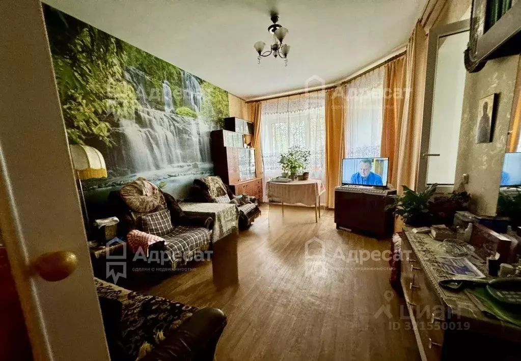 1-к кв. Волгоградская область, Волгоград ул. Льва Толстого, 5 (43.8 м) - Фото 1