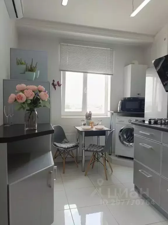 1-к кв. Крым, Симферополь бул. Ленина, 12 (40.0 м) - Фото 0
