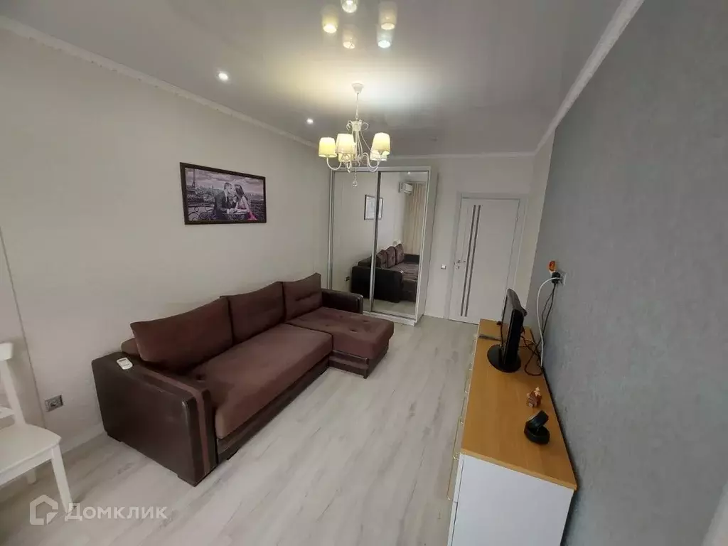 Продаётся 1-к квартира, 43 м - Фото 1