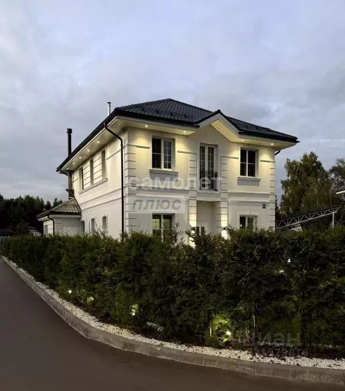 Коттедж в Москва № 41 кв-л, 173 (182 м) - Фото 1