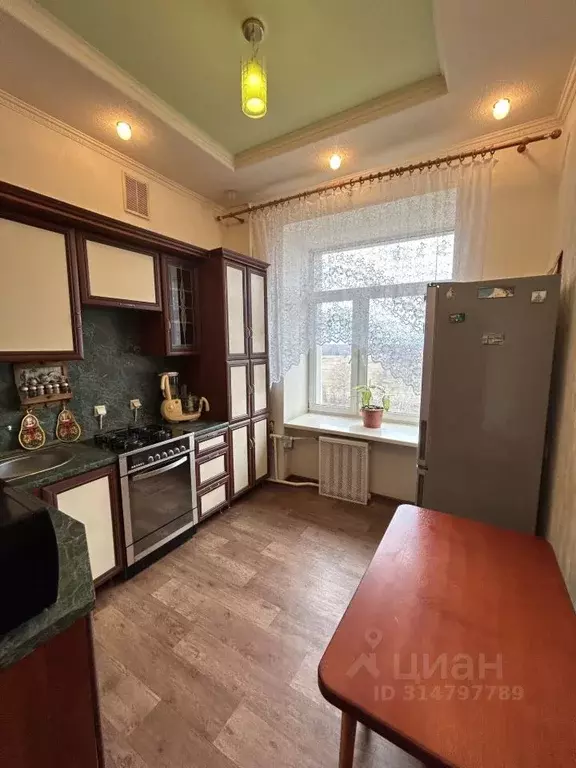 3-к кв. Владимирская область, Владимир ул. Куйбышева, 66 (64.4 м) - Фото 1