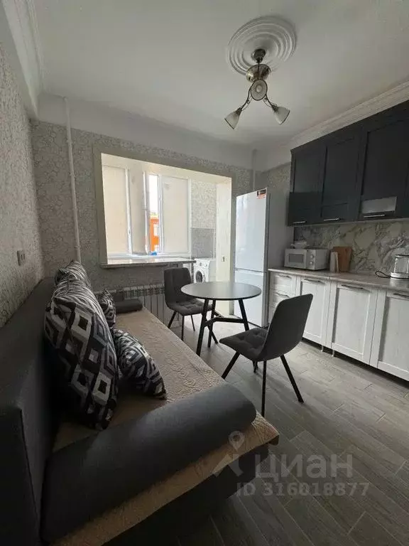 1-к кв. Дагестан, Каспийск ул. Зейнудина Батманова, 20 (40.0 м) - Фото 1