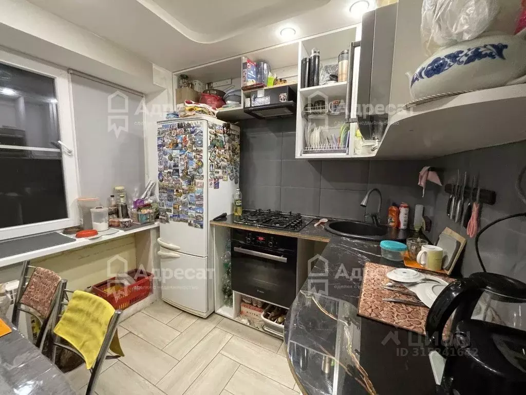3-к кв. Волгоградская область, Волгоград ул. 64-й Армии, 125 (56.0 м) - Фото 0