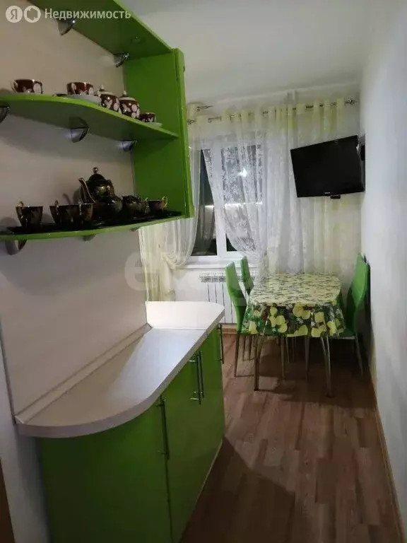 2-комнатная квартира: село Лесниково, микрорайон КГСХА, 6 (53 м) - Фото 1