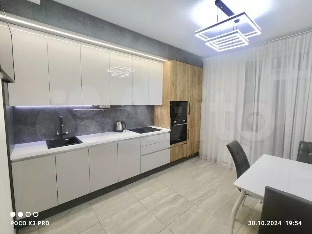 2-к. квартира, 60 м, 2/10 эт. - Фото 0