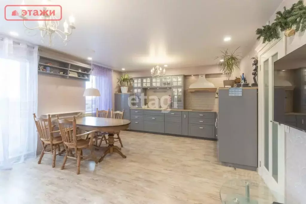 4-к кв. Карелия, Петрозаводск ул. Ватутина, 37 (96.0 м) - Фото 1