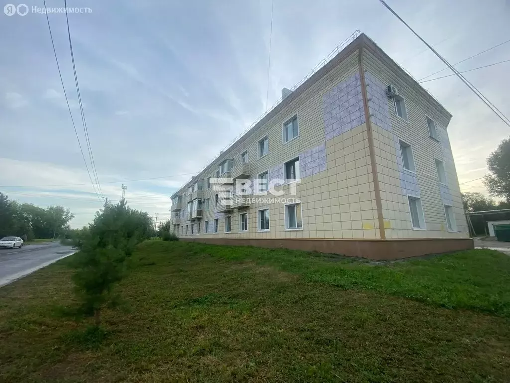 3-комнатная квартира: Полысаево, Кремлёвская улица, 1 (71.1 м) - Фото 1