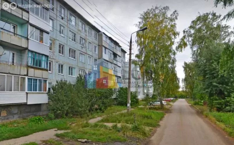 3-комнатная квартира: Киреевск, улица Тесакова, 14 (61.5 м) - Фото 0