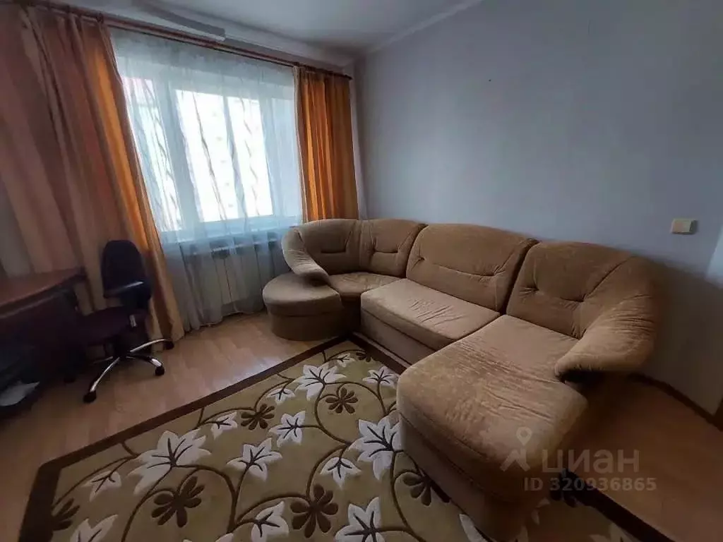 3-к кв. Сахалинская область, Южно-Сахалинск просп. Мира, 47 (87.6 м) - Фото 1