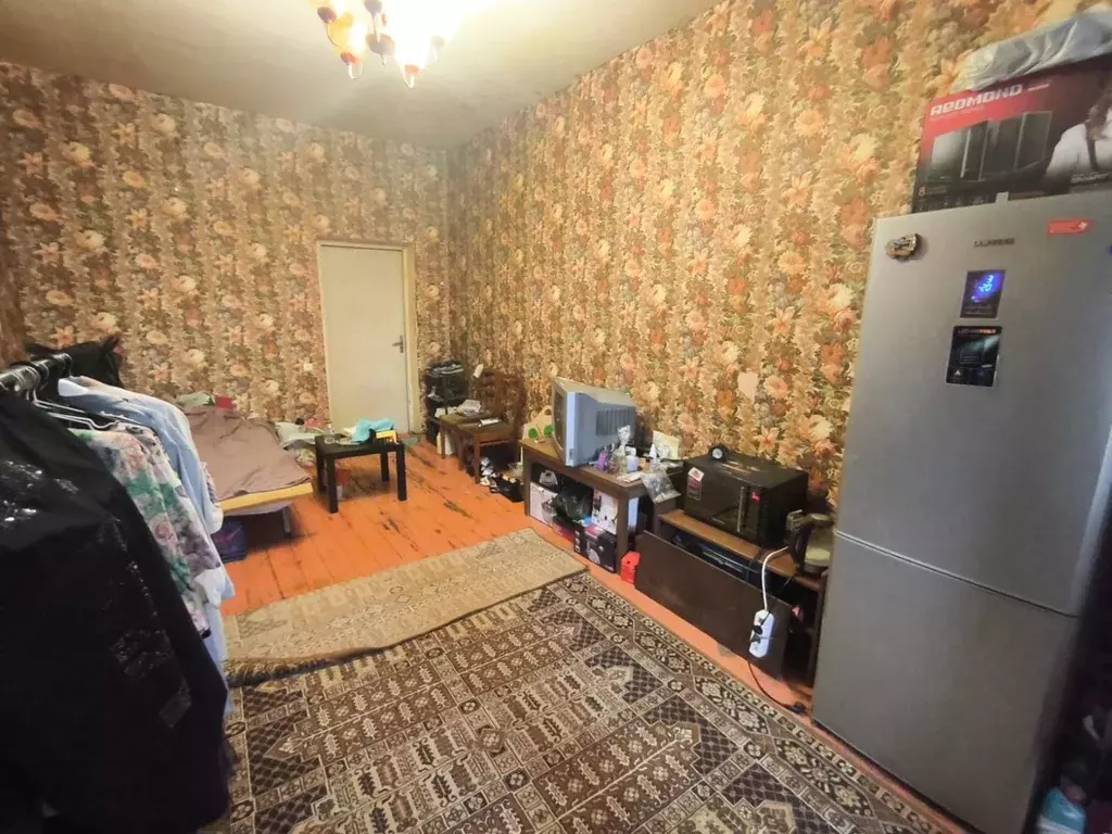 Продается комната в 3-комнатной квартире - Фото 0