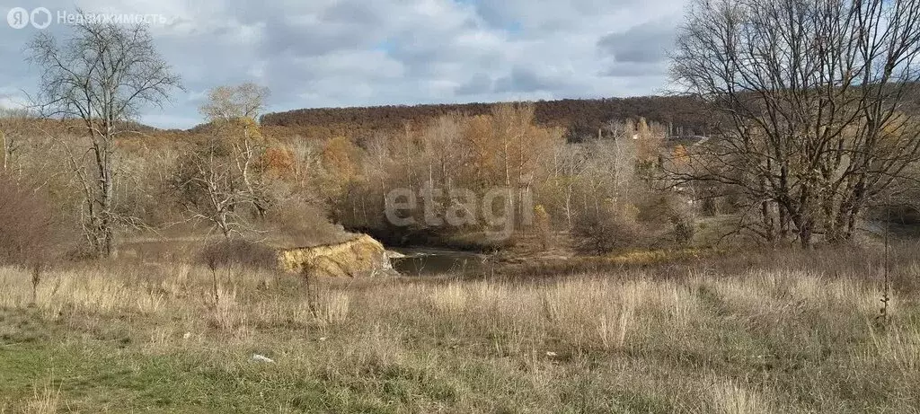 Участок в посёлок Табачный, 2-я Цветочная улица (7 м) - Фото 0