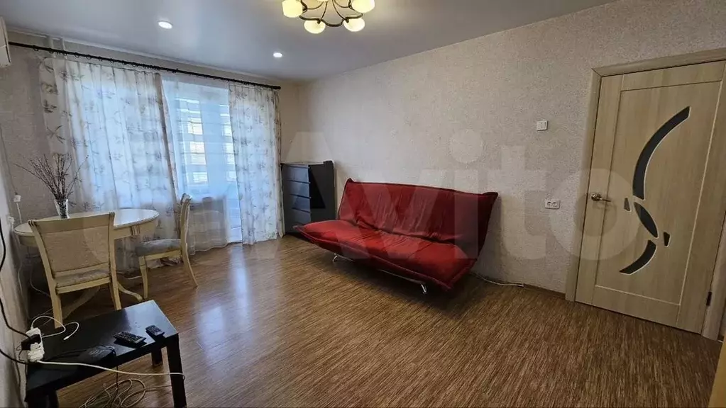 1-к. квартира, 40м, 5/10эт. - Фото 0