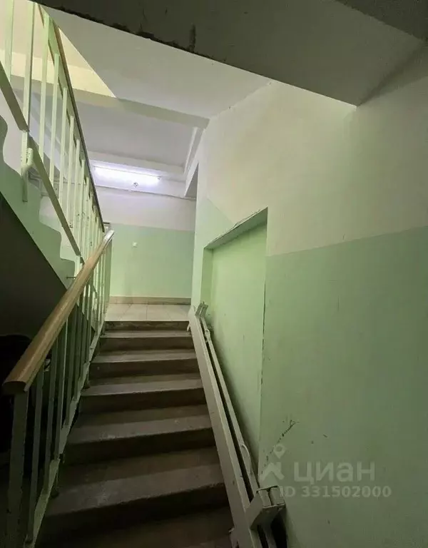 1-к кв. Вологодская область, Череповец Октябрьский просп., 84 (35.0 м) - Фото 2