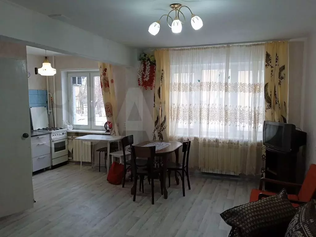 2-к. квартира, 45 м, 1/5 эт. - Фото 1