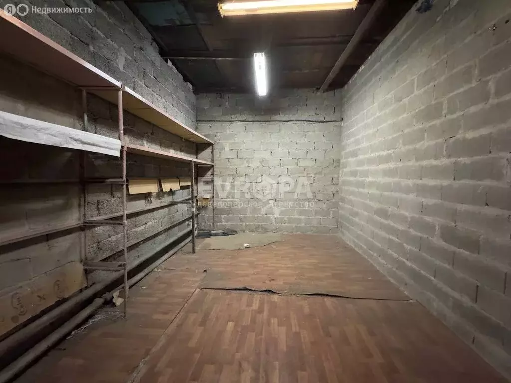 Помещение свободного назначения (850 м) - Фото 1