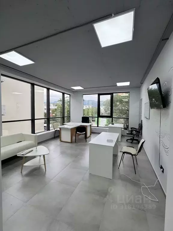 Офис в Краснодарский край, Геленджик ул. Рыбникова, 5 (31 м) - Фото 0