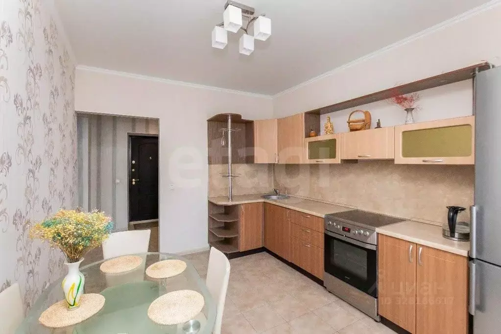 1-к кв. Тюменская область, Тюмень ул. Софьи Ковалевской, 6 (51.8 м) - Фото 1