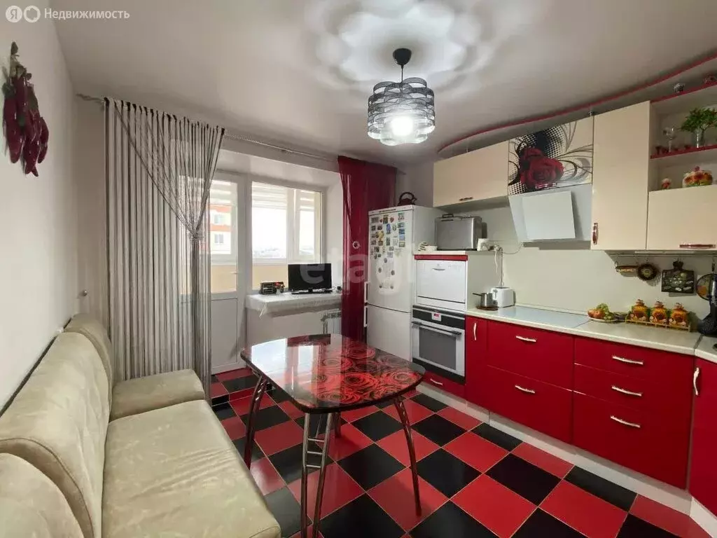 2-комнатная квартира: Ульяновск, улица Аблукова, 41Б (64.3 м) - Фото 0