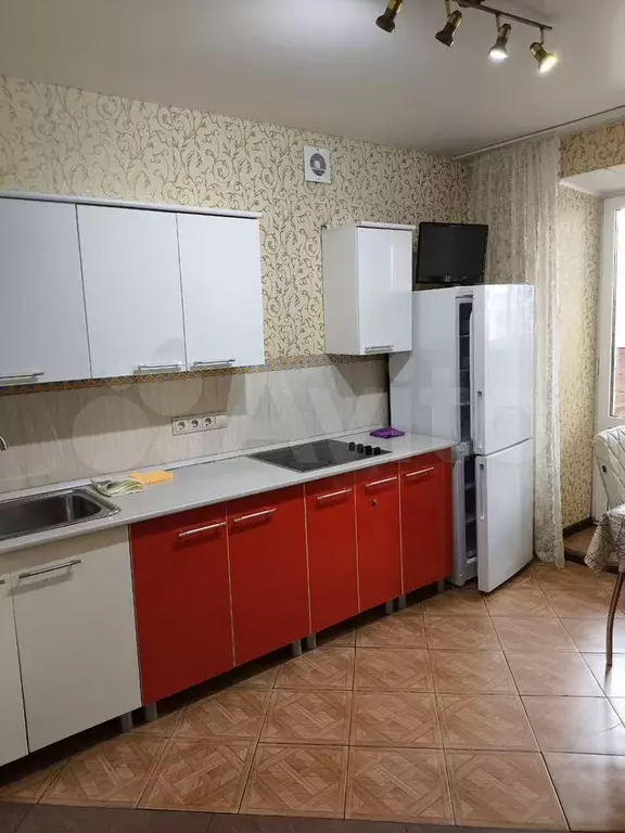1-к. квартира, 50 м, 8/17 эт. - Фото 1