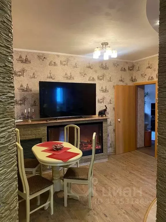 2-к кв. Псковская область, Великие Луки ул. Ботвина, 10/21 (59.0 м) - Фото 2