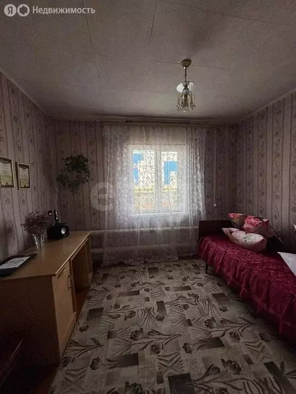 Дом в Петухово, улица Кирова (66.9 м) - Фото 1