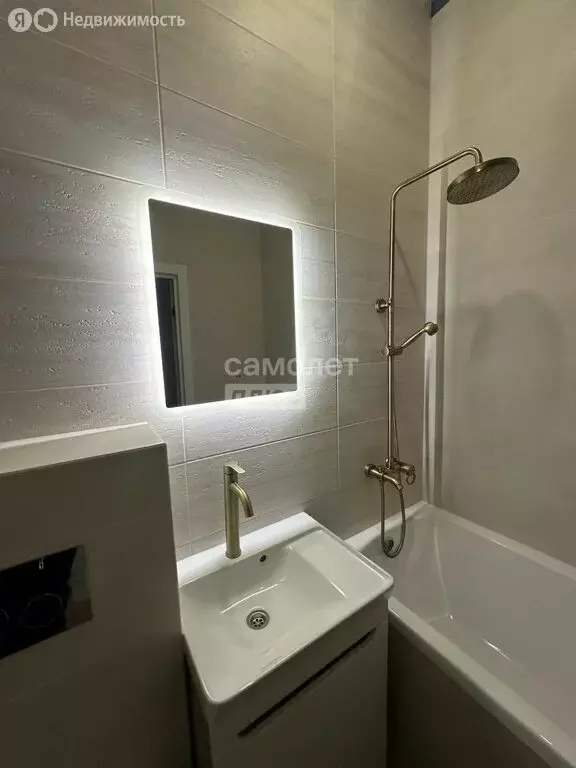 1-комнатная квартира: Волгоград, проспект имени В.И. Ленина, 72 (31 м) - Фото 1