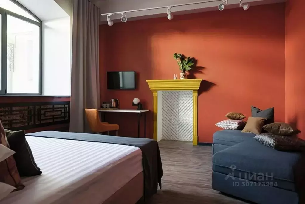 Комната Санкт-Петербург Вознесенский просп., 41 (28.0 м) - Фото 1