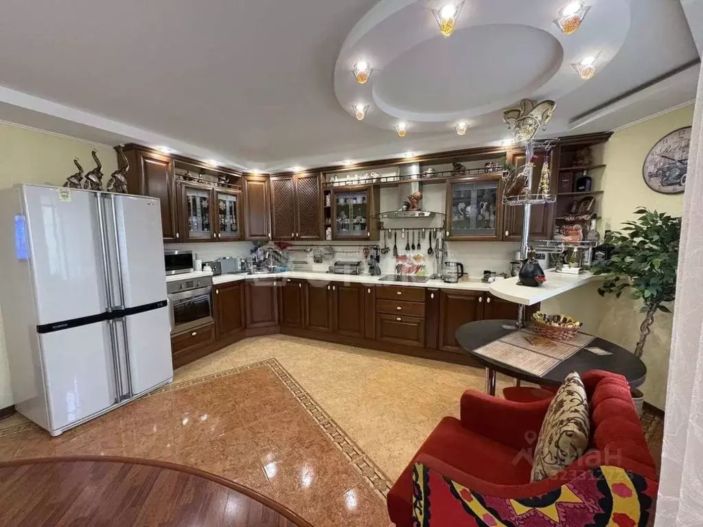 4-к кв. Волгоградская область, Волжский просп. Дружбы, 107 (115.8 м) - Фото 1