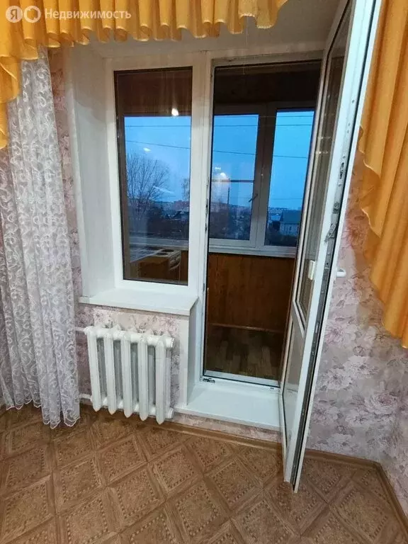 3-комнатная квартира: Ульяновск, улица Рябикова, 85А (65 м) - Фото 2