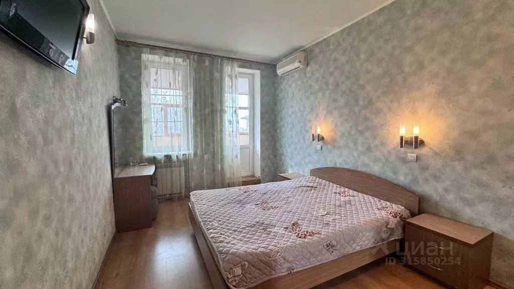 2-к кв. Астраханская область, Астрахань ул. Татищева, 22/2 (55.5 м) - Фото 0