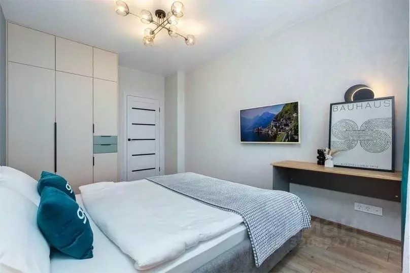 1-к кв. Тюменская область, Тюмень ул. Монтажников, 36 (43.0 м) - Фото 2