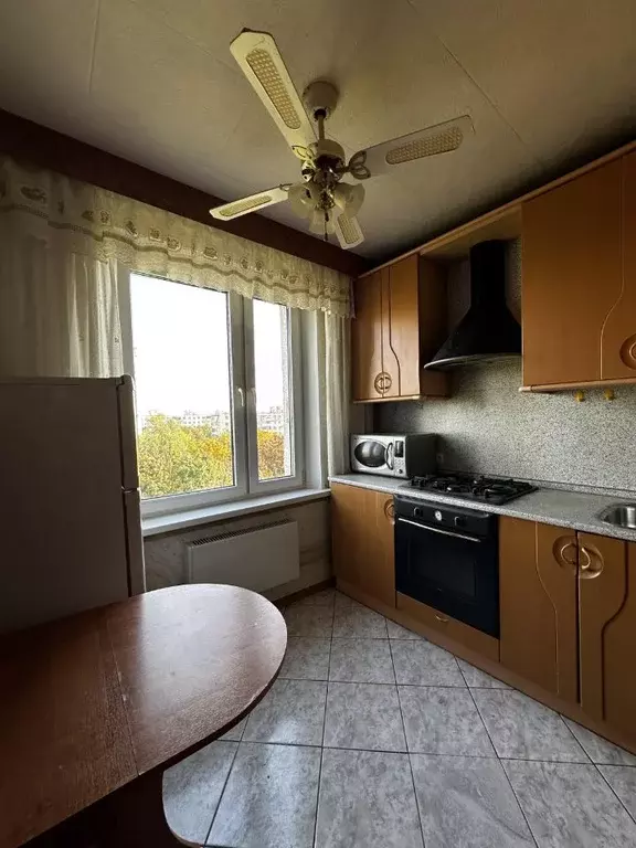 3-к кв. Москва Шоссейная ул., 19к3 (58.0 м) - Фото 1
