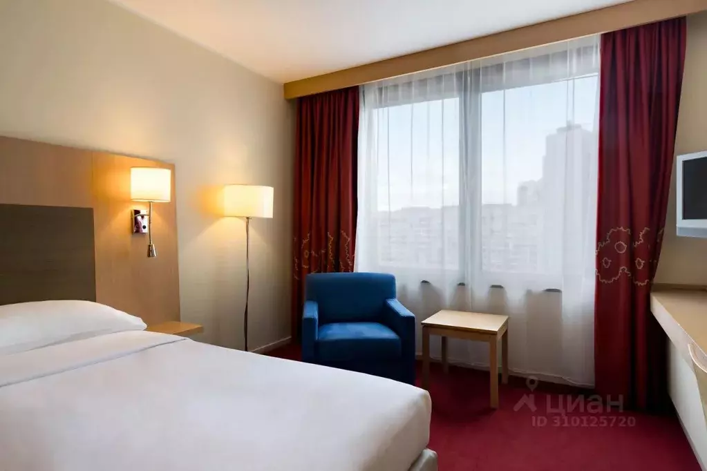 Комната Санкт-Петербург ул. Кораблестроителей, 14 (24.0 м) - Фото 1